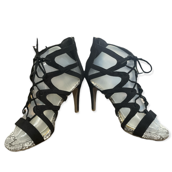 A.N.A a new approach Shoes - A.n.a an New Approach Black Faux Suede Gladiator Snake Heel size 8.5